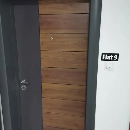 Flat9 Lux 公寓